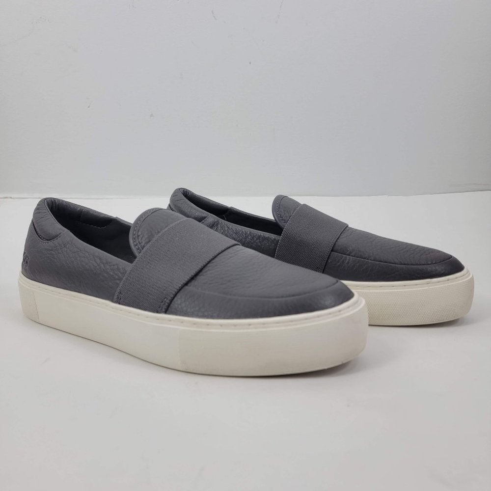 NWOB UGG chayze platform sneaker leather charcoal slip on